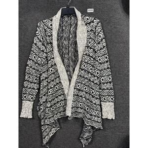 BKE Buckle Sweater Womens Size L Shrug Open Front Black Grey Hi Low Long Sleeve